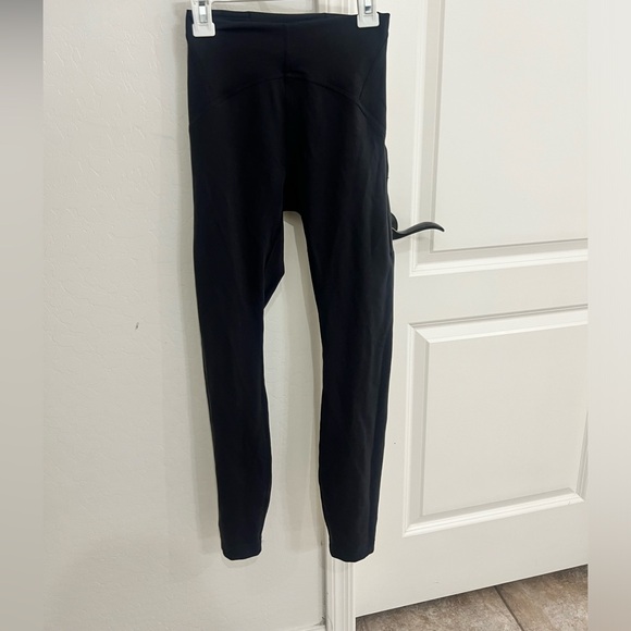 Lulu lemon pants - Picture 1 of 2